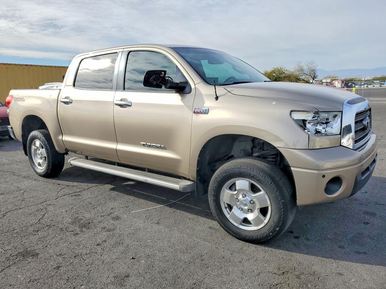 2009 TOYOTA TUNDRA