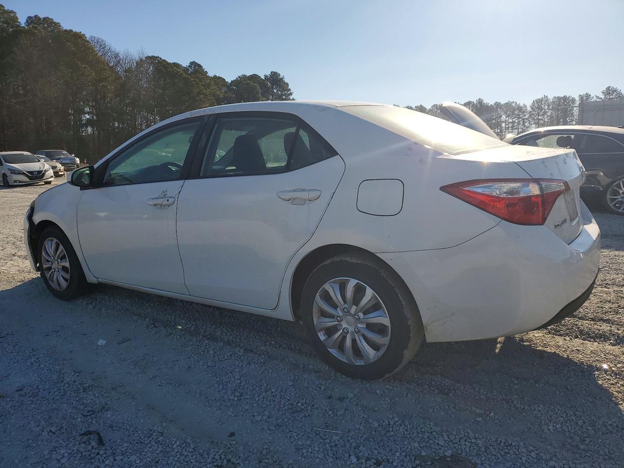 2015 TOYOTA COROLLA
