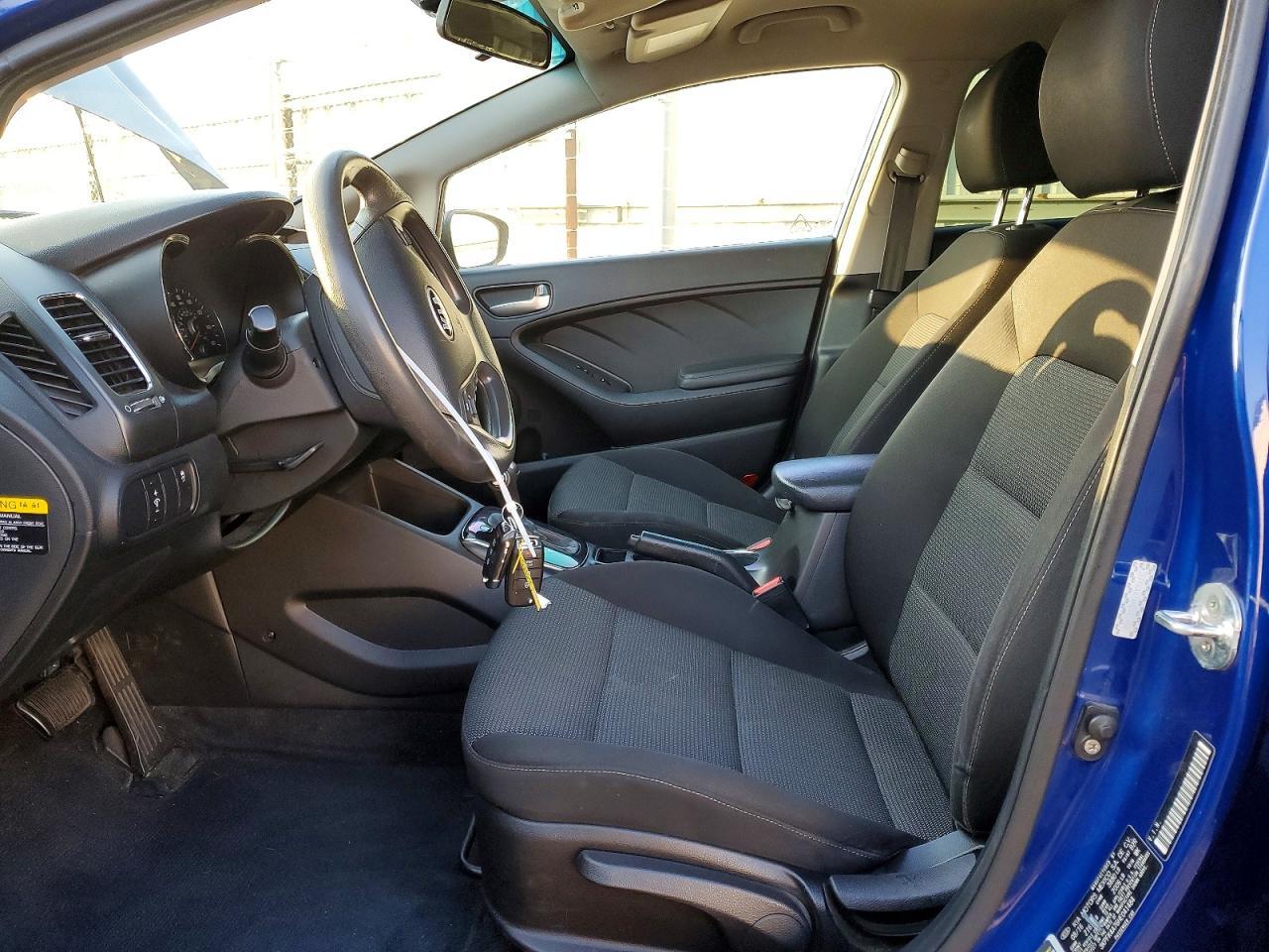 2017 KIA FORTE