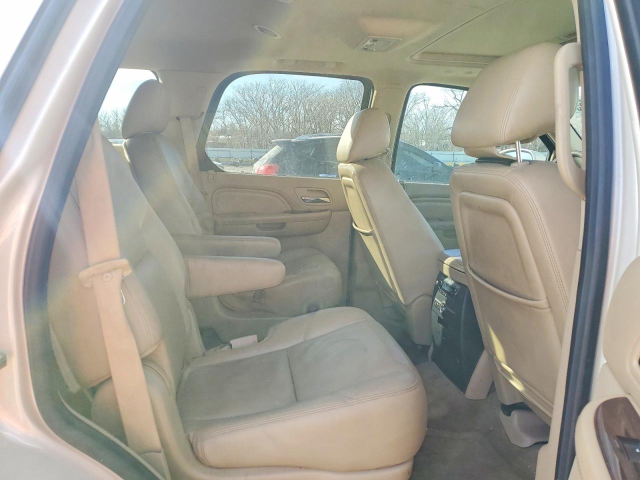 2013 CADILLAC ESCALADE