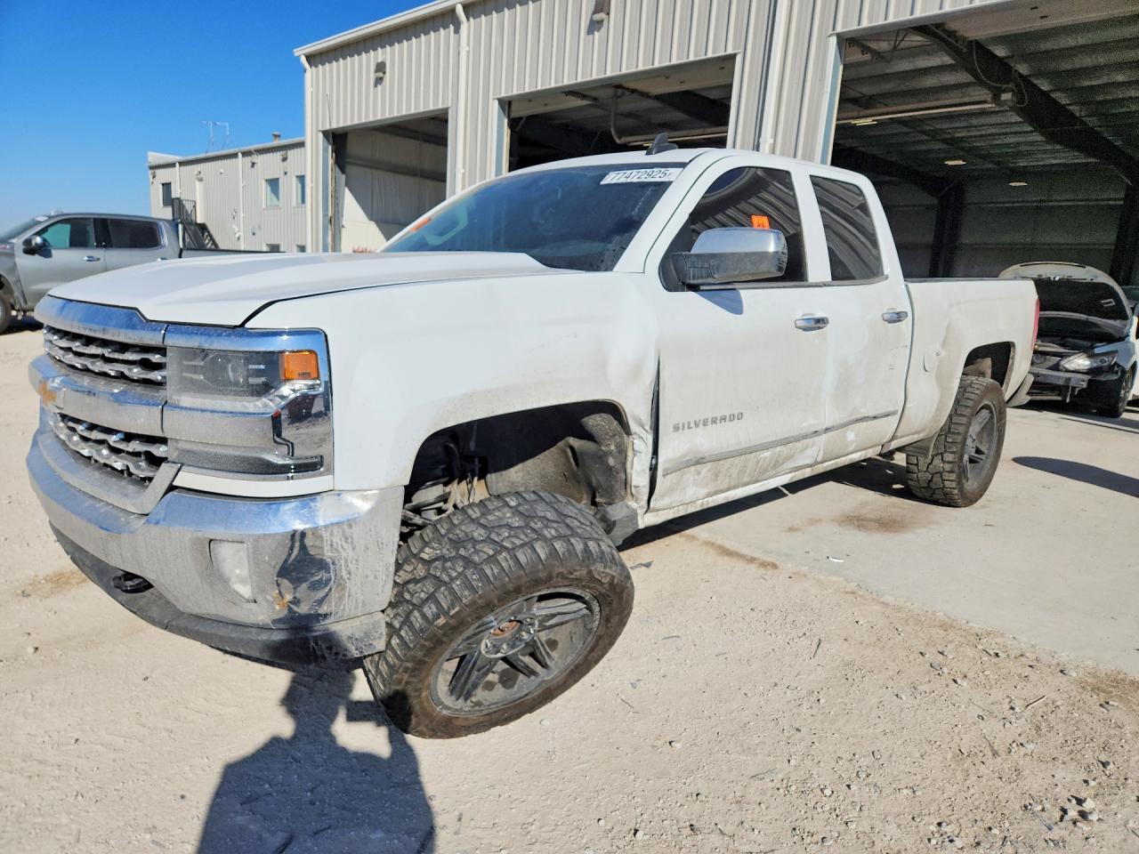 2018 CHEVROLET Silverado