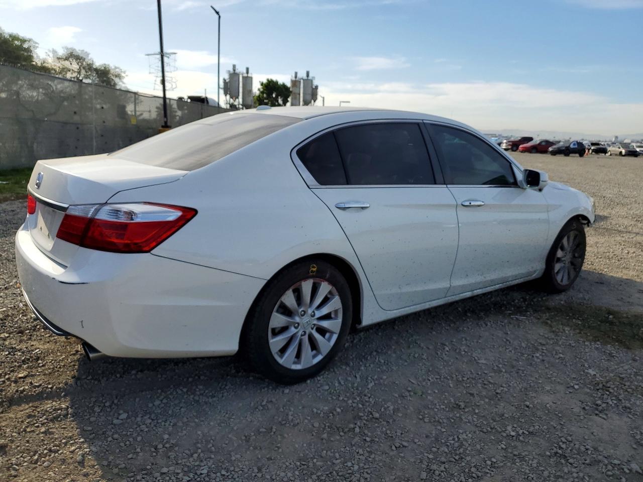 2015 HONDA ACCORD