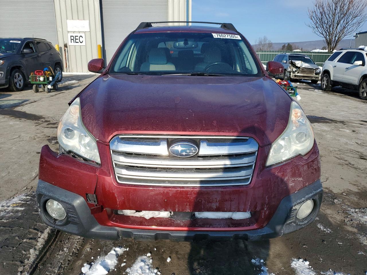 2013 SUBARU Outback