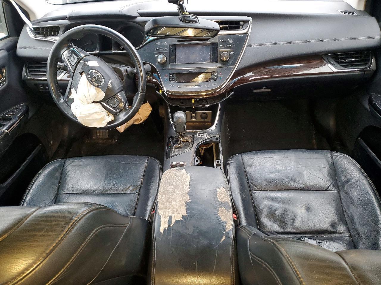 2013 TOYOTA Avalon