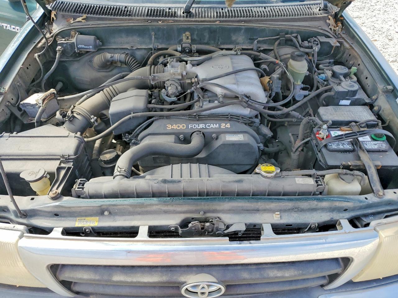 2000 TOYOTA TACOMA