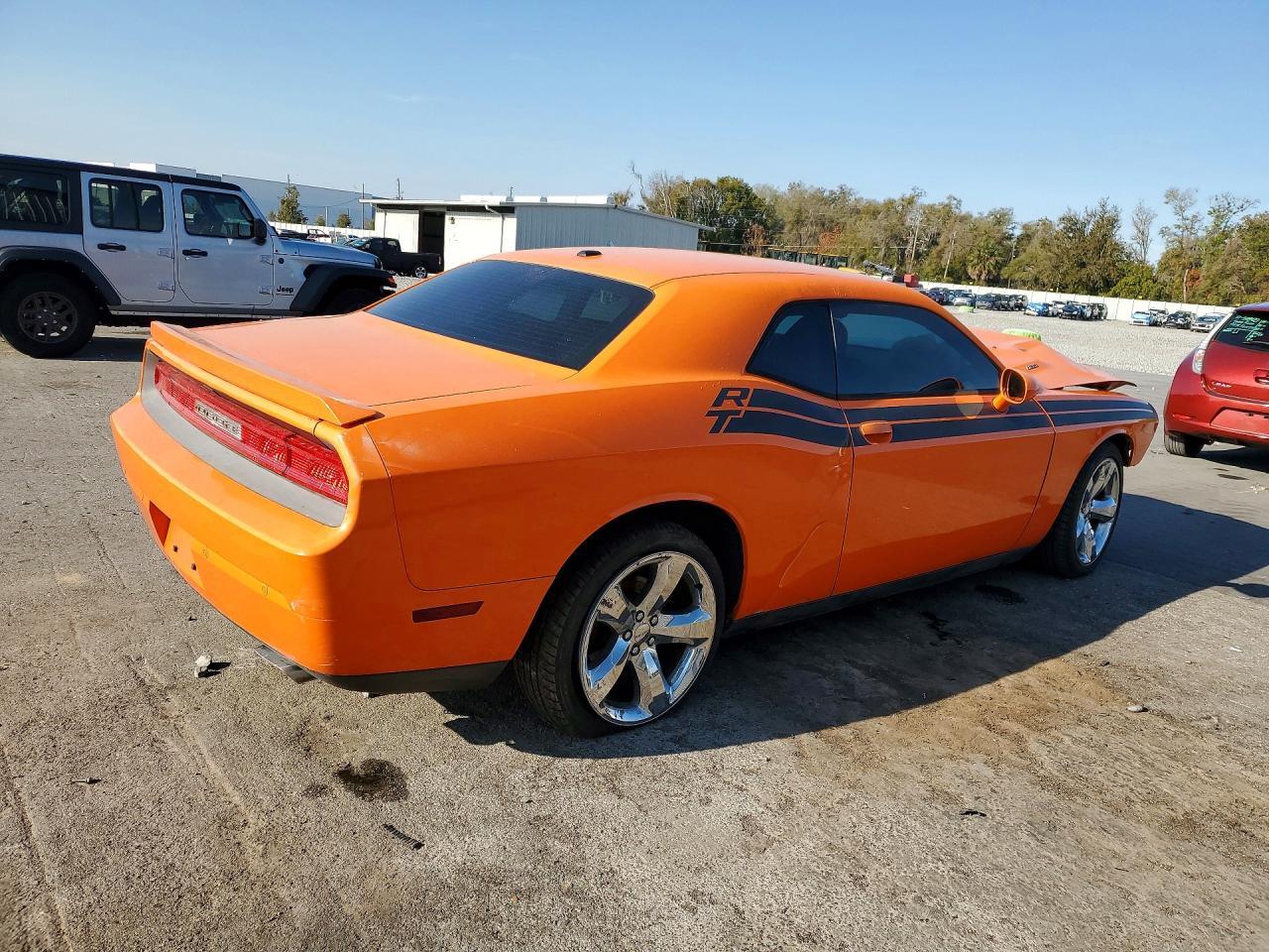 2014 DODGE Challenger