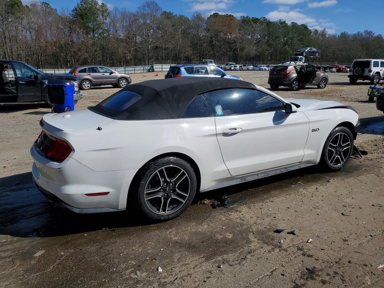 2020 FORD MUSTANG