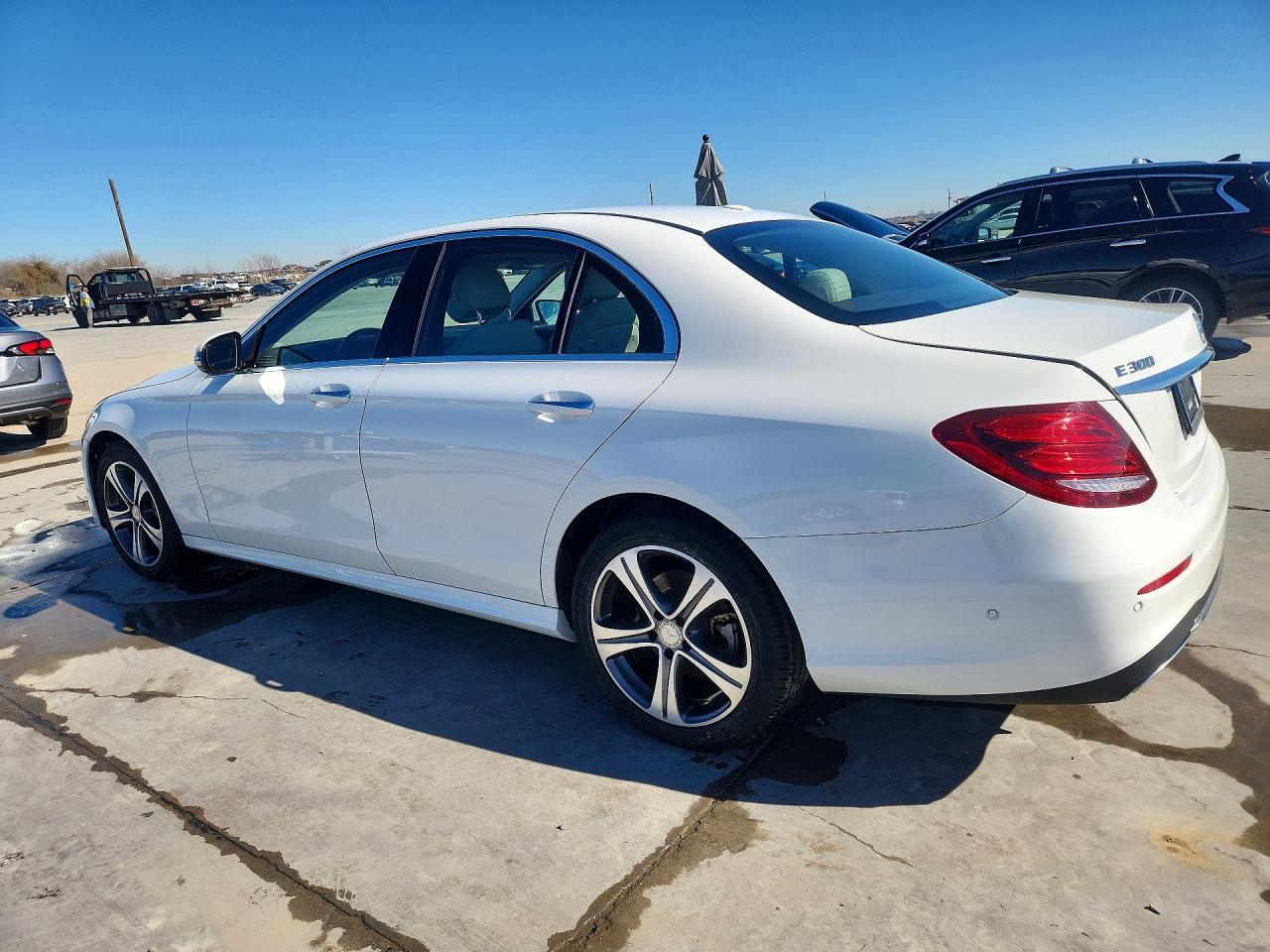 2017 MERCEDES-BENZ E-Class
