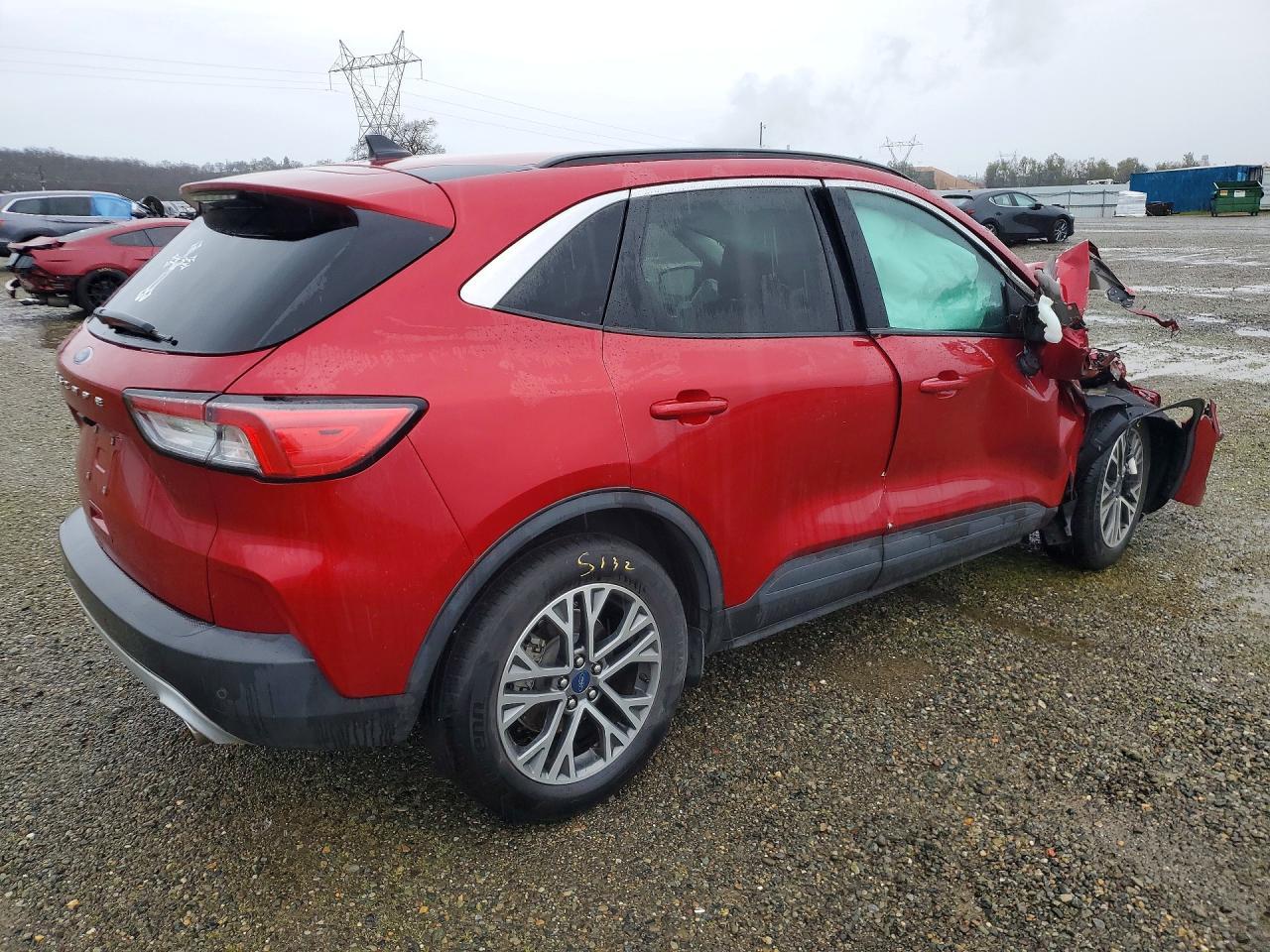 2021 FORD ESCAPE
