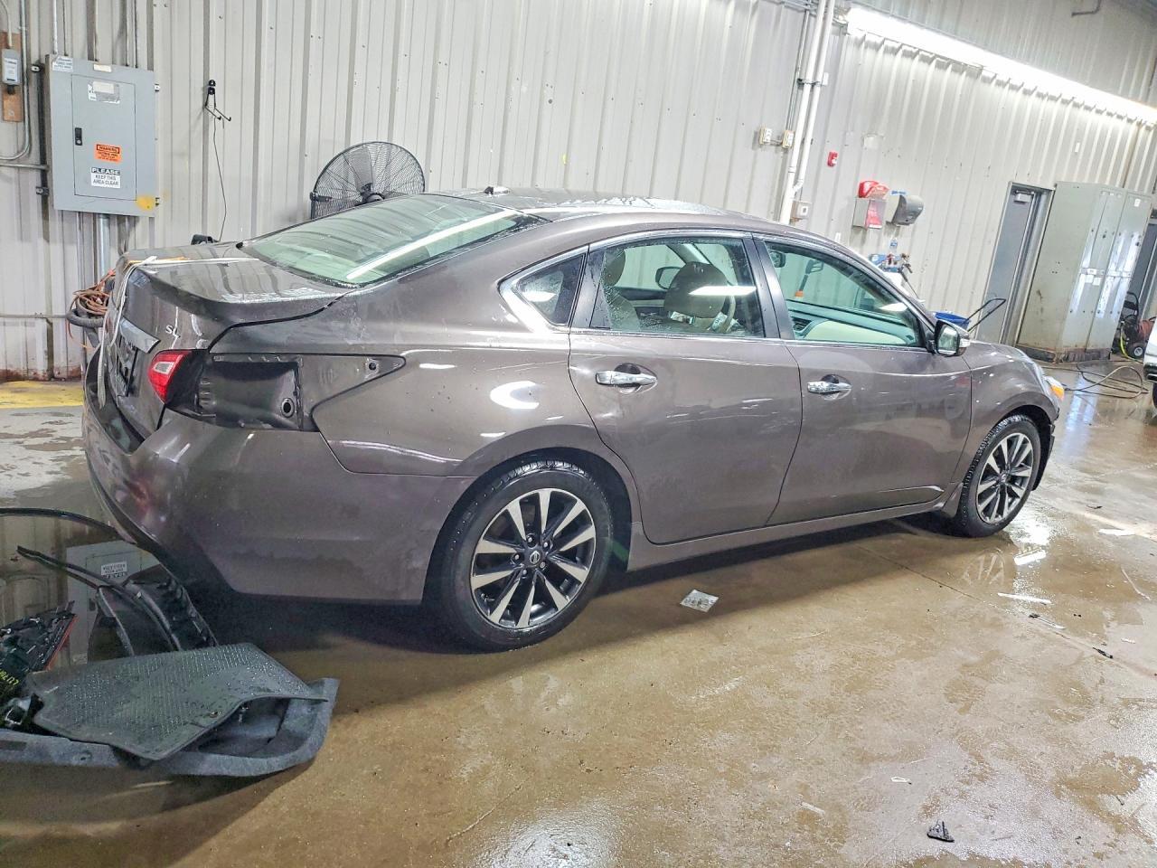 2016 NISSAN ALTIMA