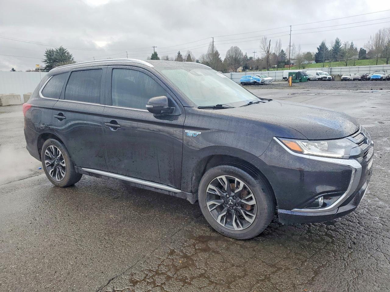 2018 MITSUBISHI outlander