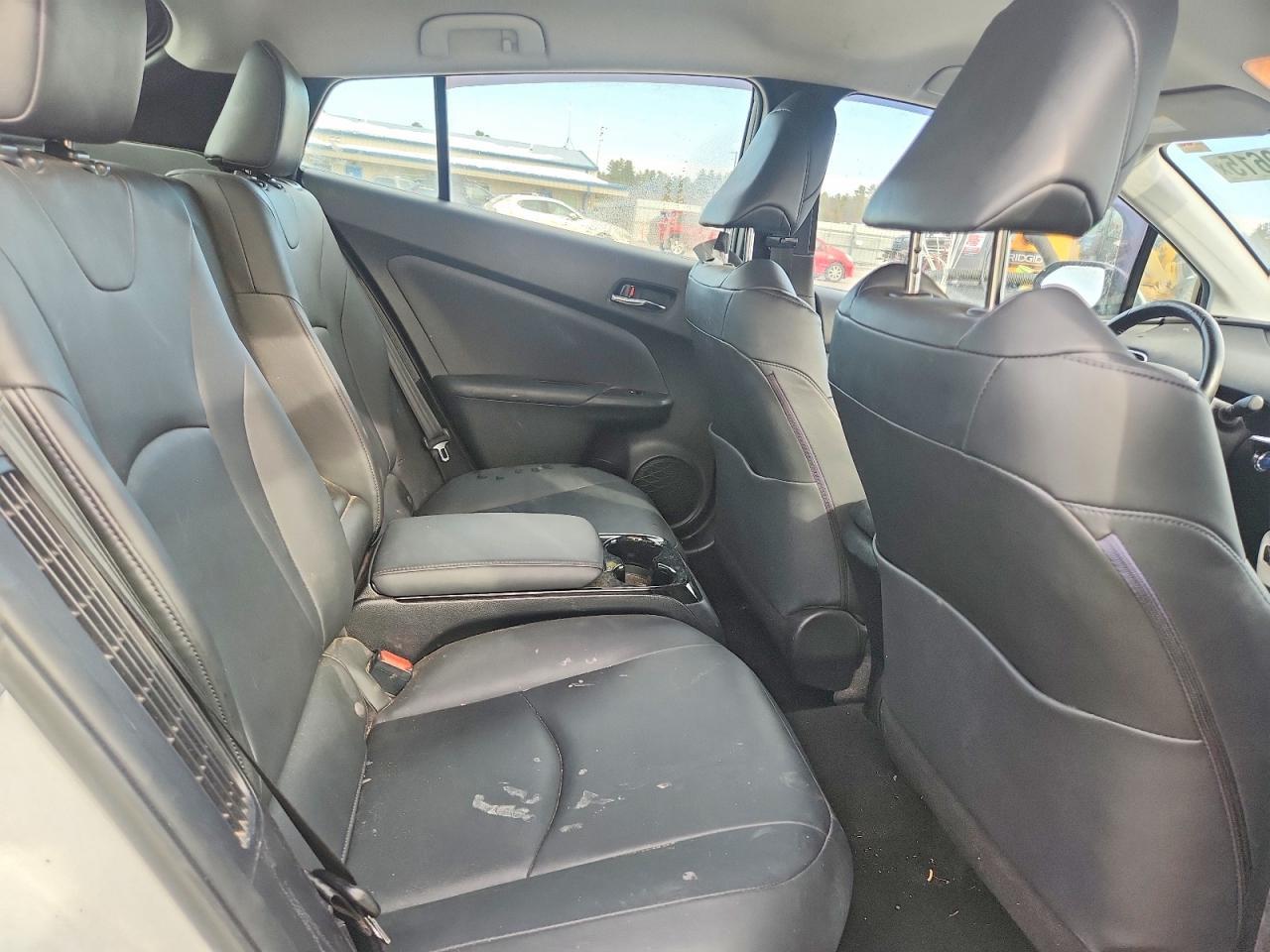 2017 TOYOTA Prius Prime