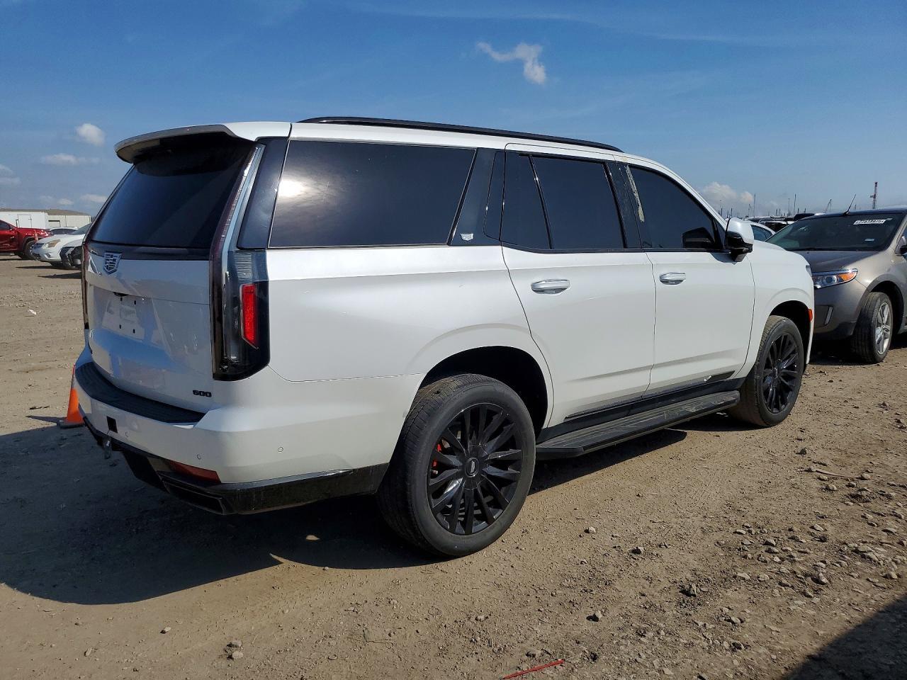 2022 CADILLAC ESCALADE