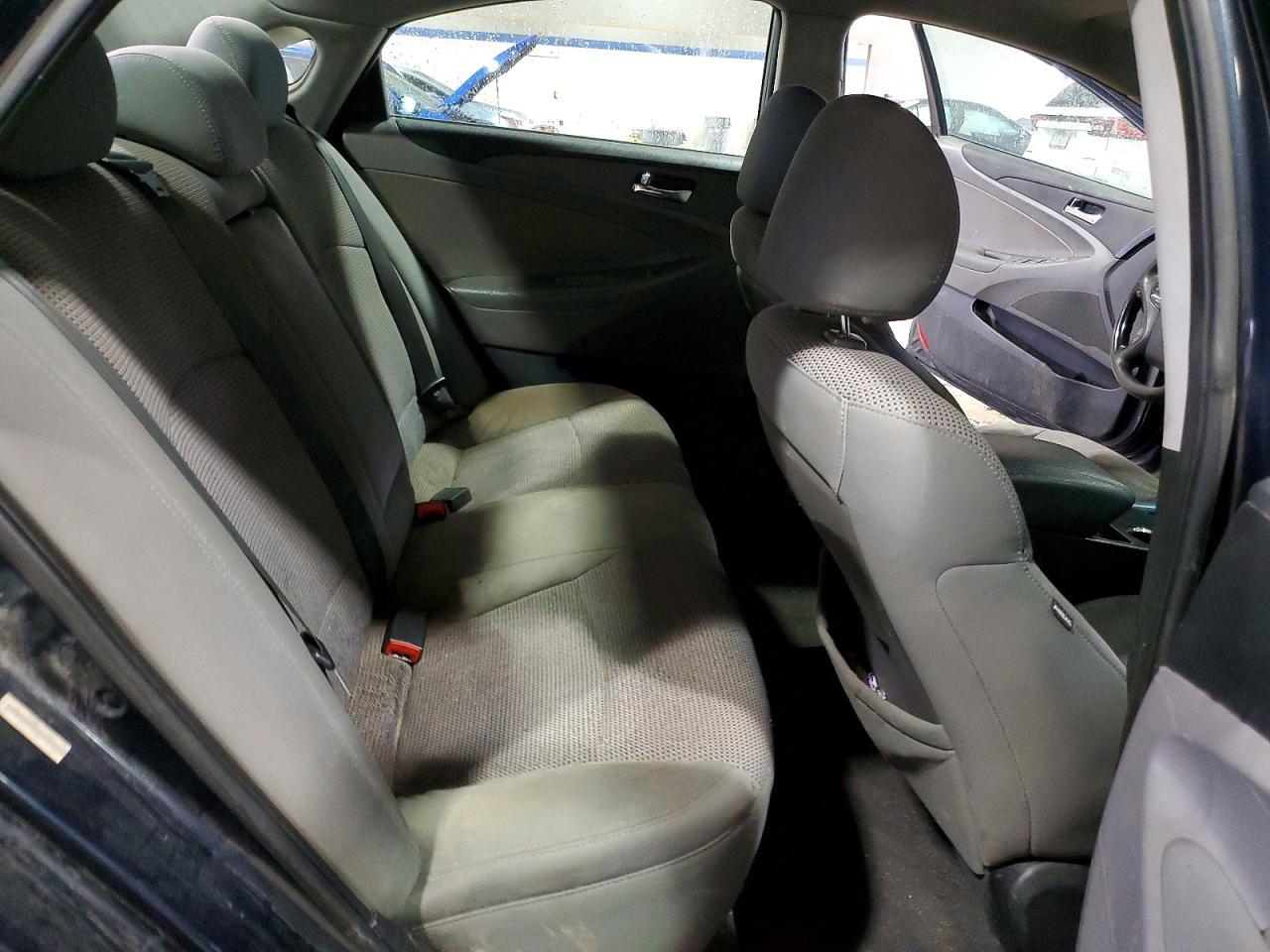 2011 HYUNDAI SONATA