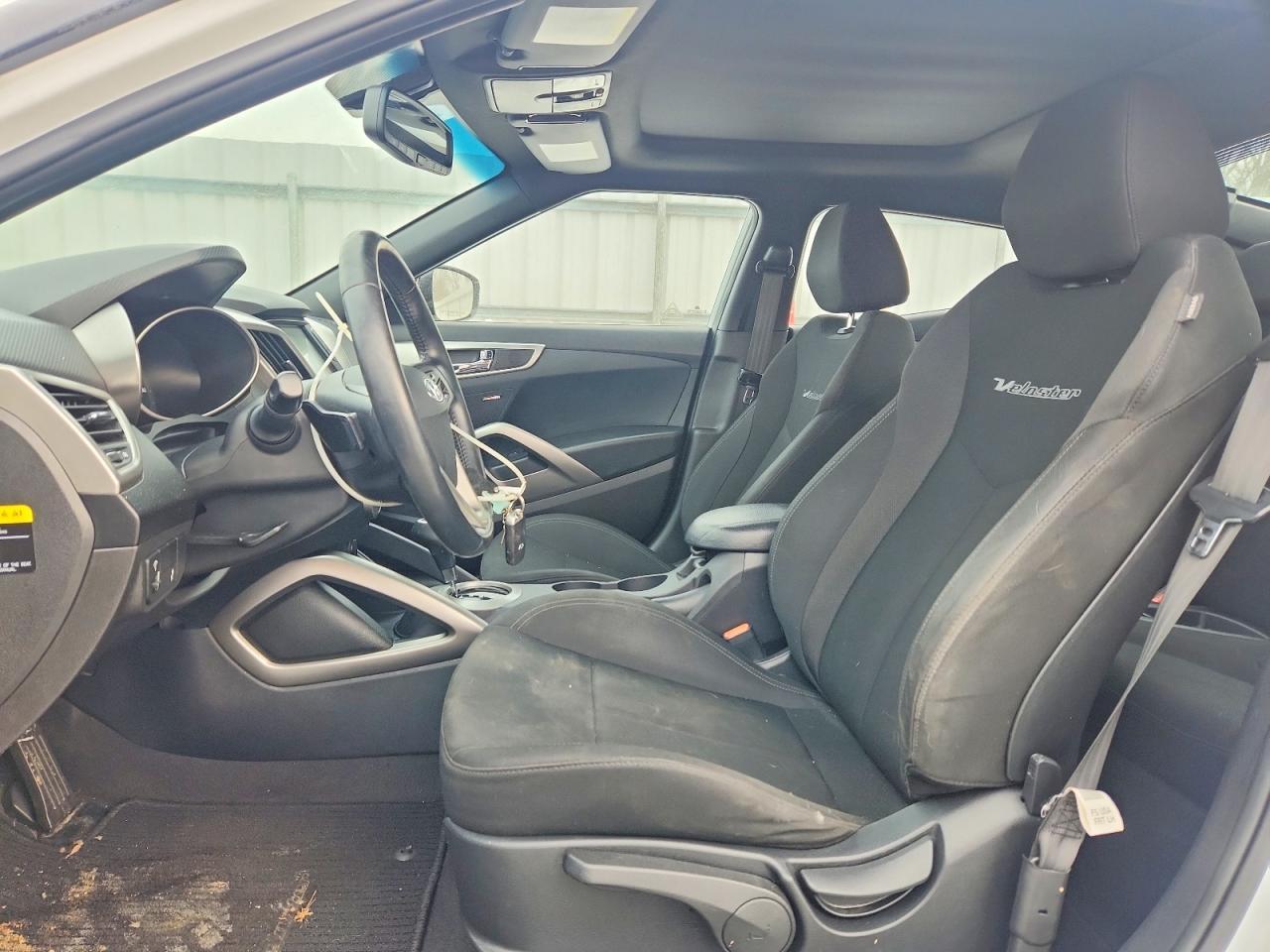 2017 HYUNDAI VELOSTER
