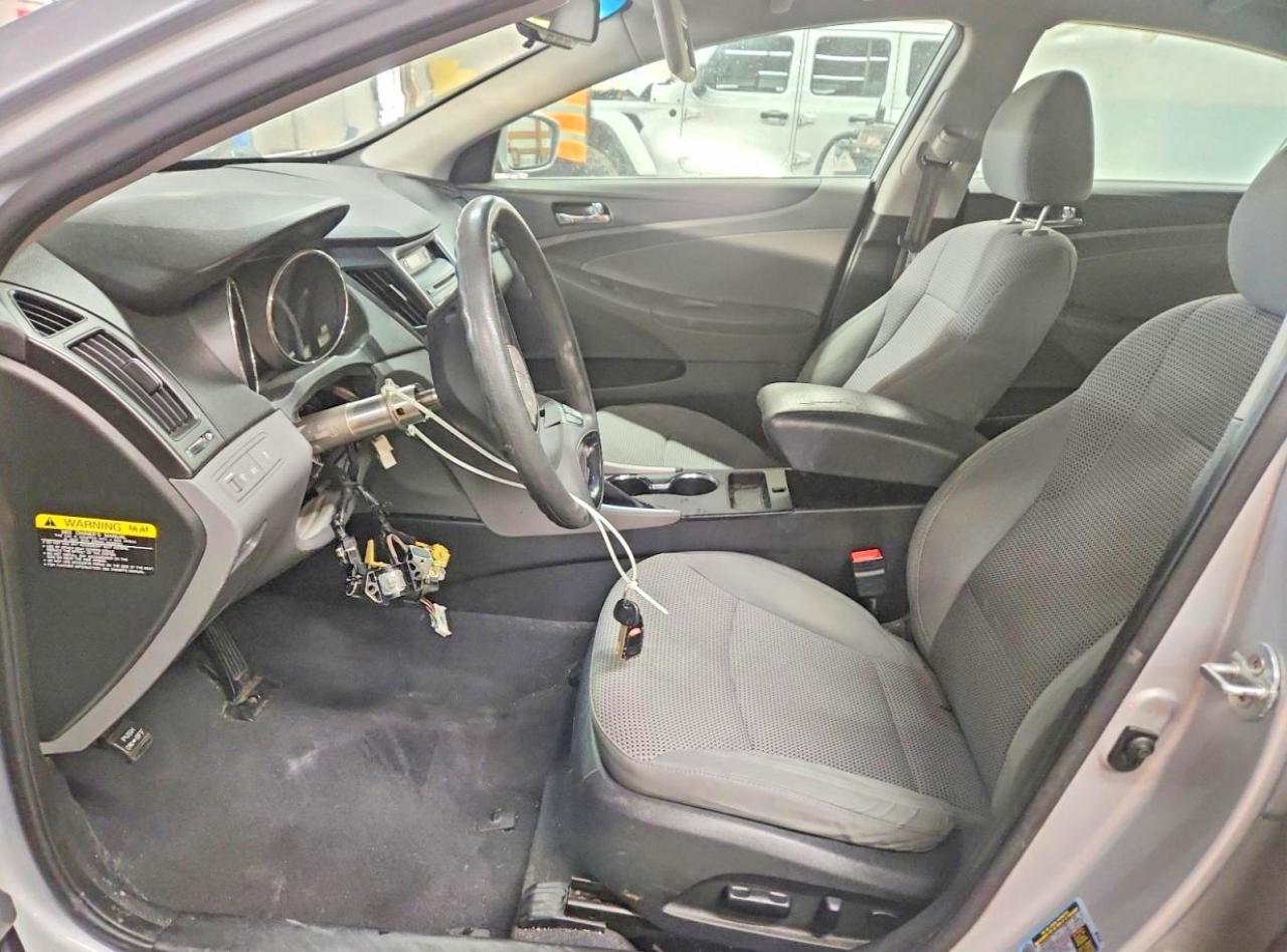2012 HYUNDAI SONATA