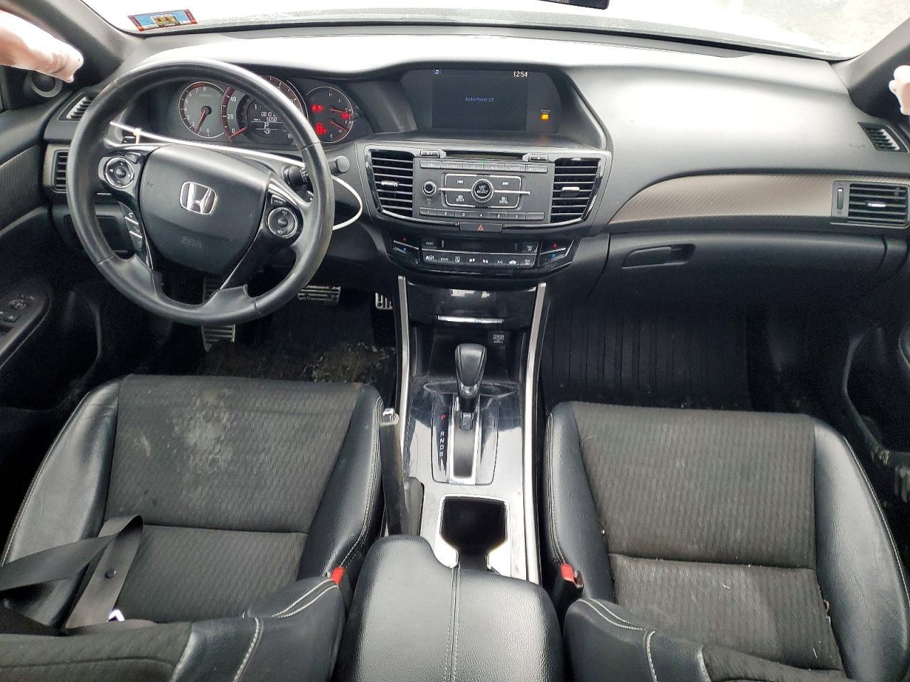 2017 HONDA ACCORD