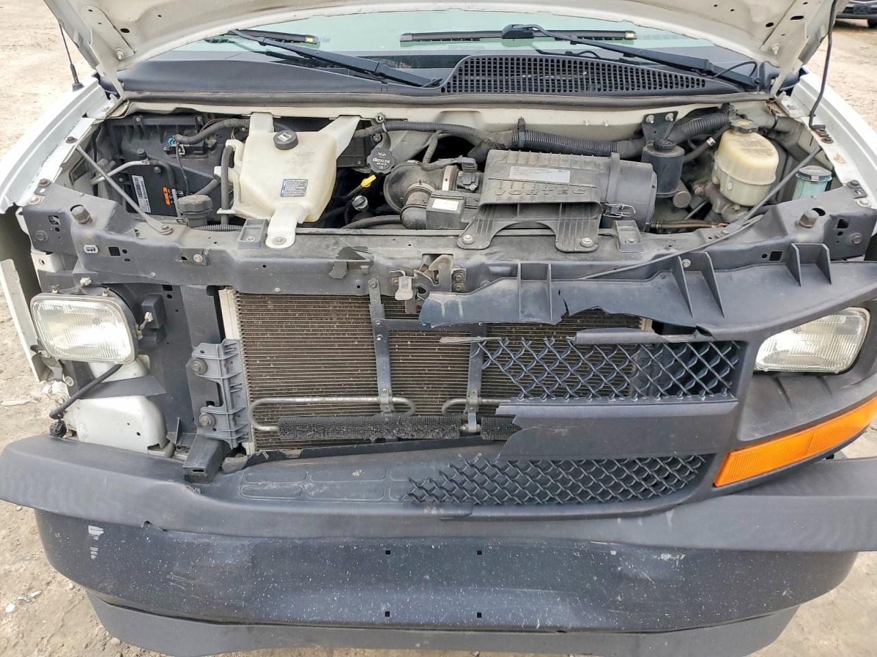 2017 CHEVROLET EXPRESS 2500