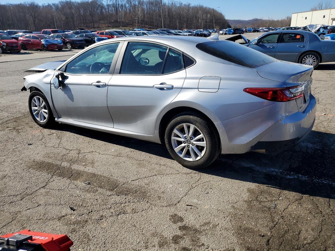 2025 TOYOTA CAMRY