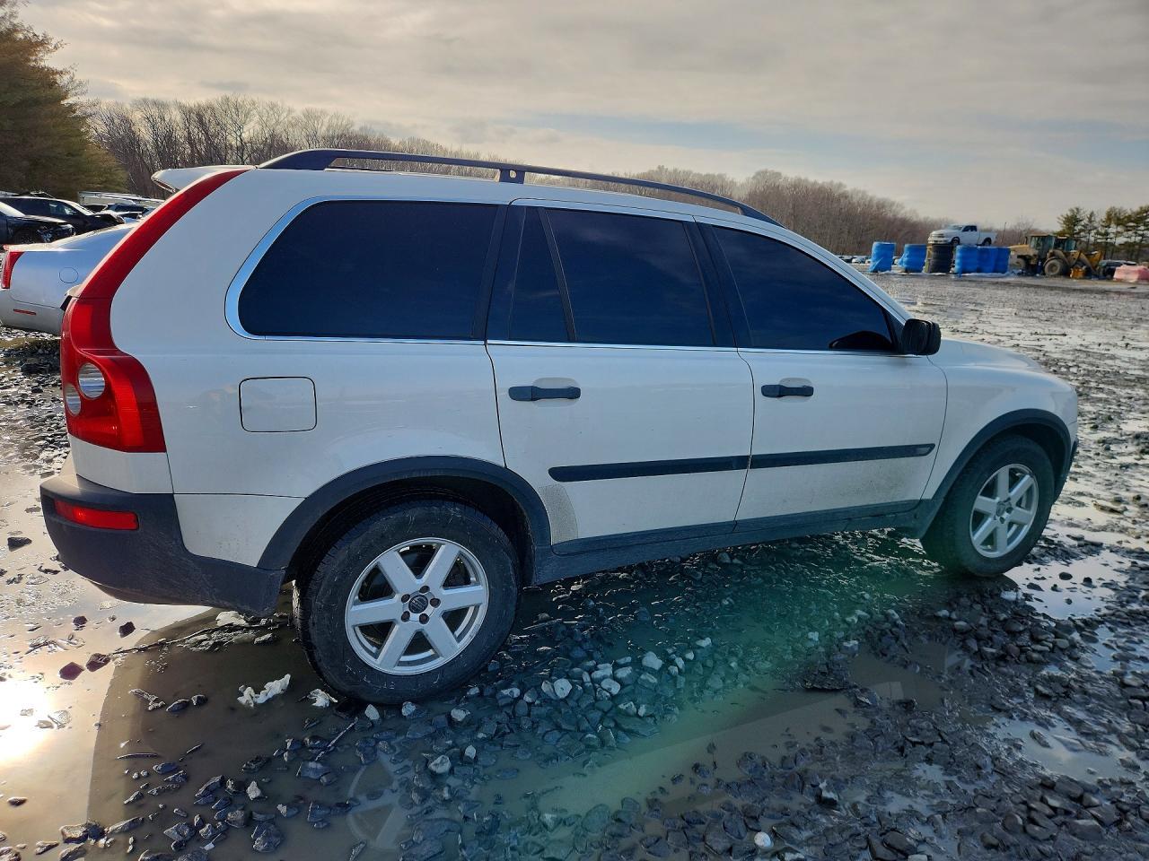 2003 VOLVO XC90