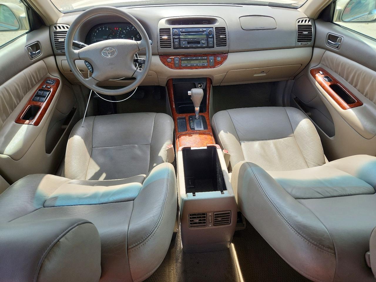 2004 TOYOTA CAMRY