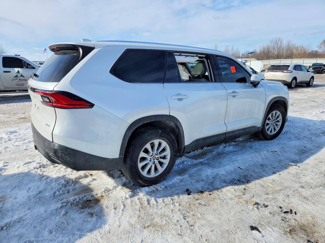 2024 TOYOTA HIGHLANDER