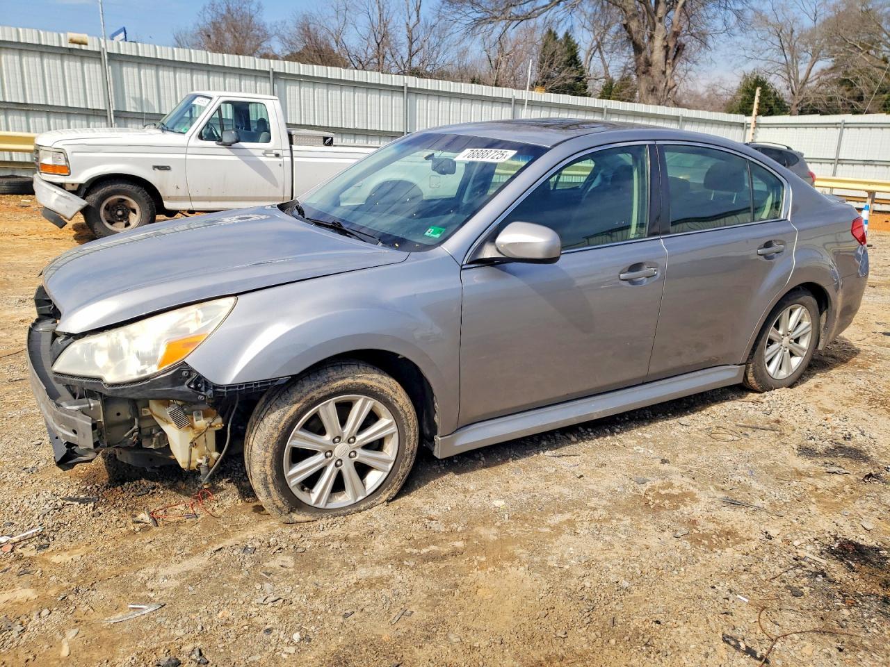 2010 SUBARU Legacy