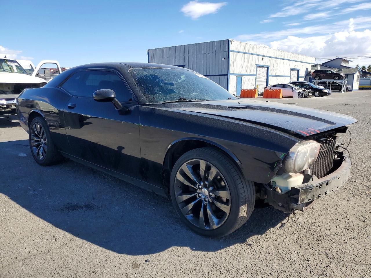 2014 DODGE Challenger