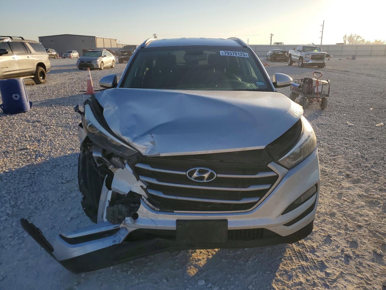 2018 HYUNDAI TUCSON