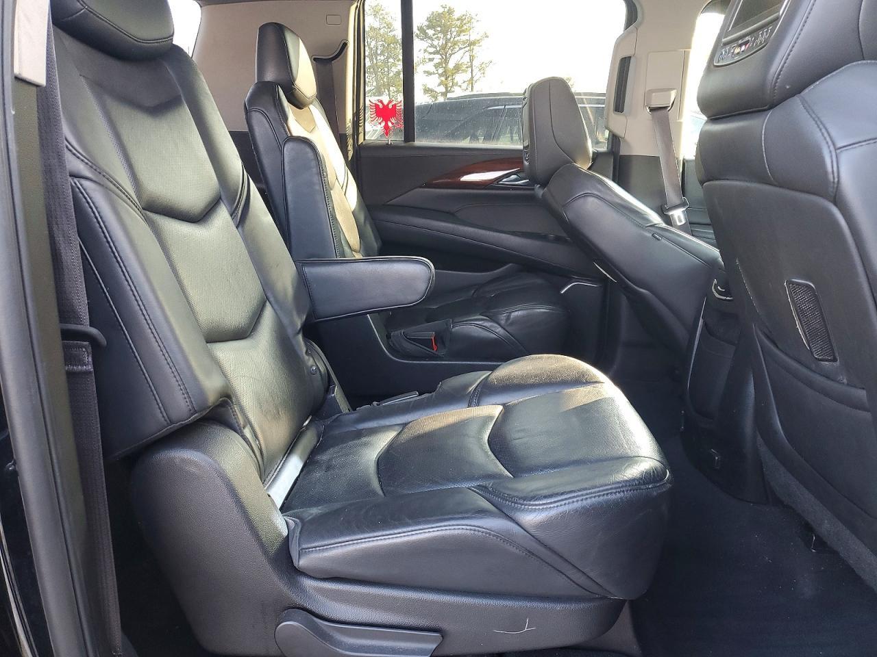 2015 CADILLAC Escalade ESV
