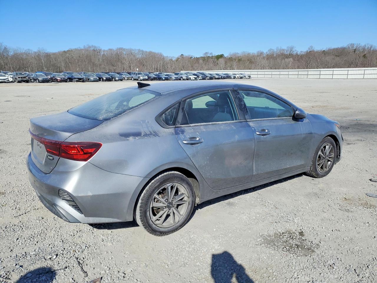 2023 KIA FORTE