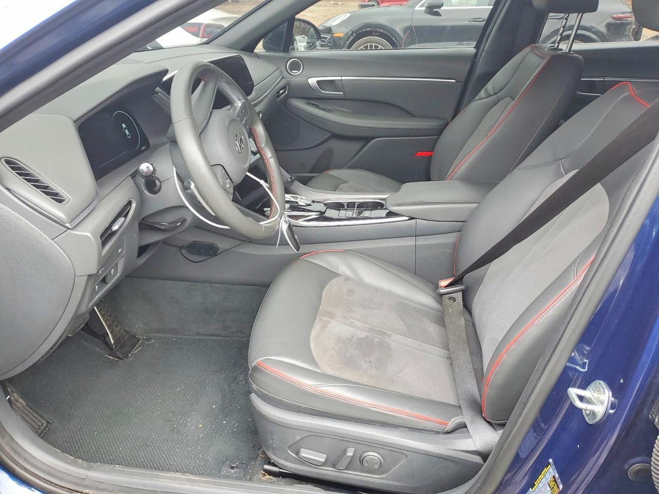2022 HYUNDAI SONATA
