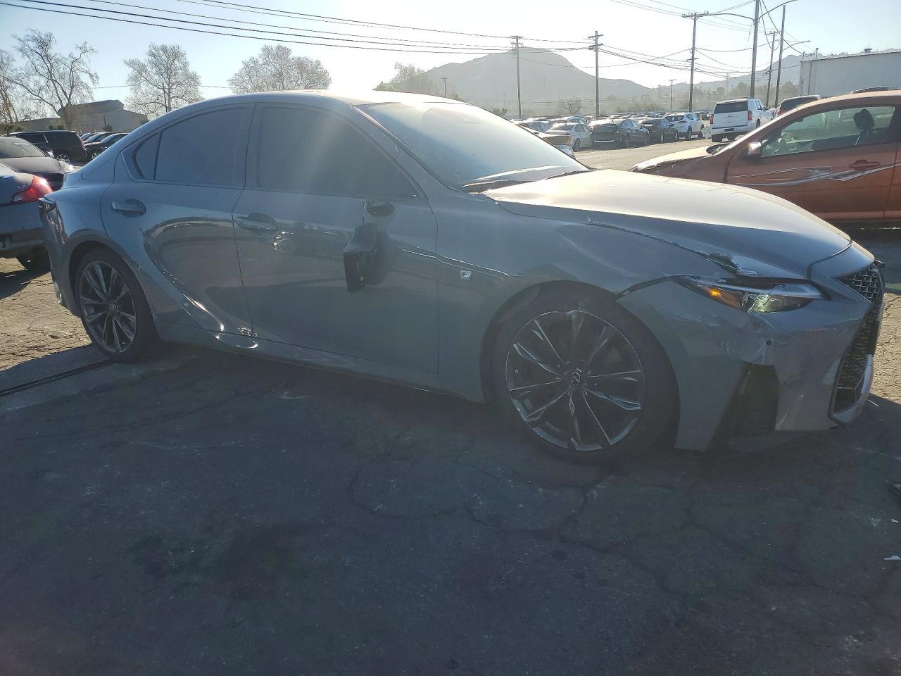 2025 LEXUS IS 350