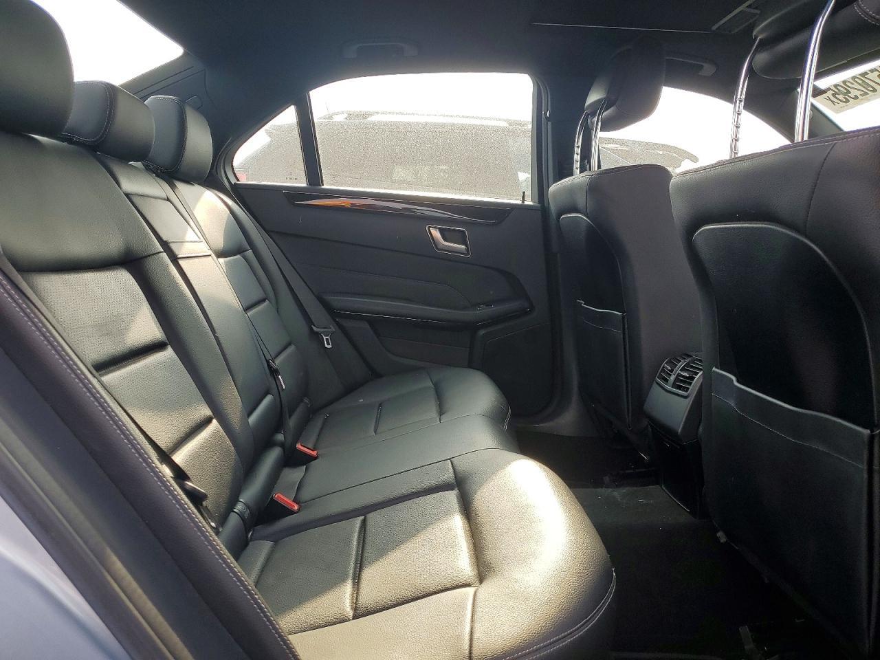 2016 MERCEDES-BENZ E-Class