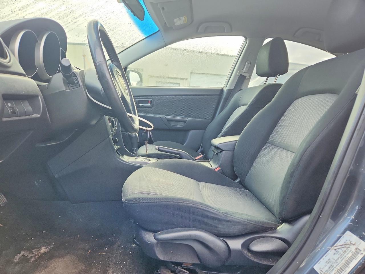 2009 MAZDA 3