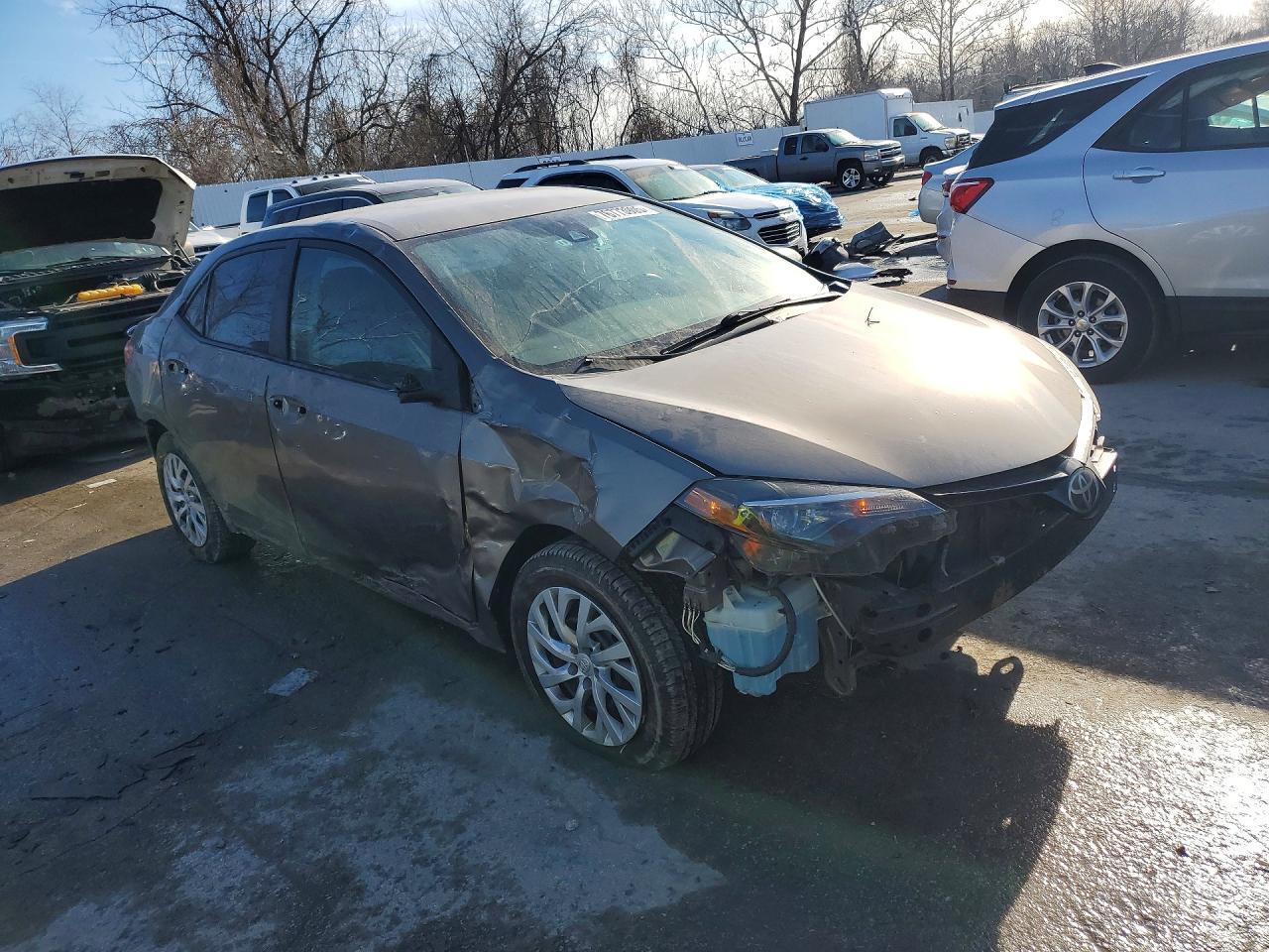 2018 TOYOTA COROLLA