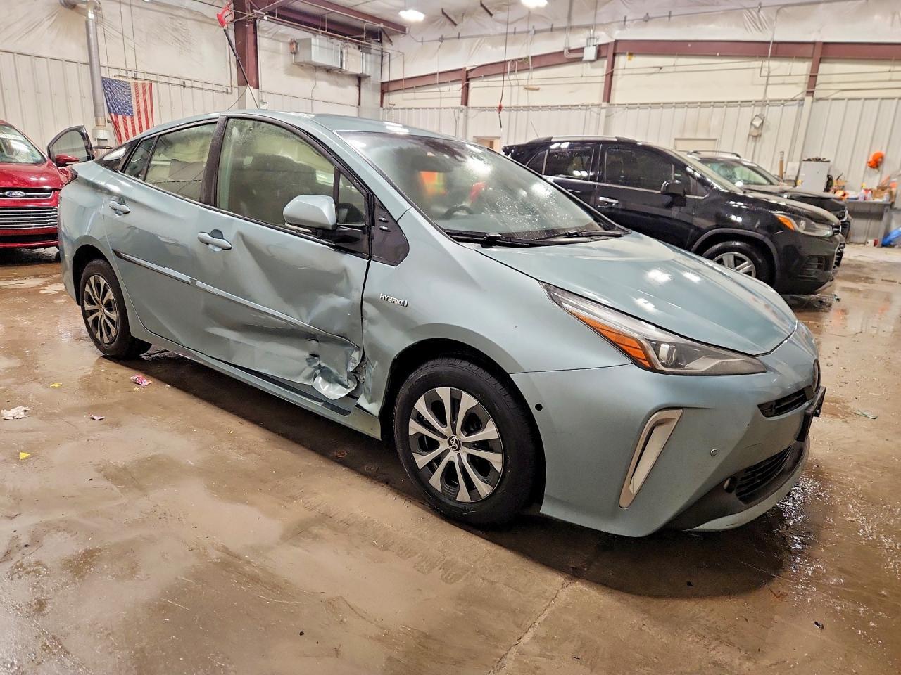 2020 TOYOTA PRIUS