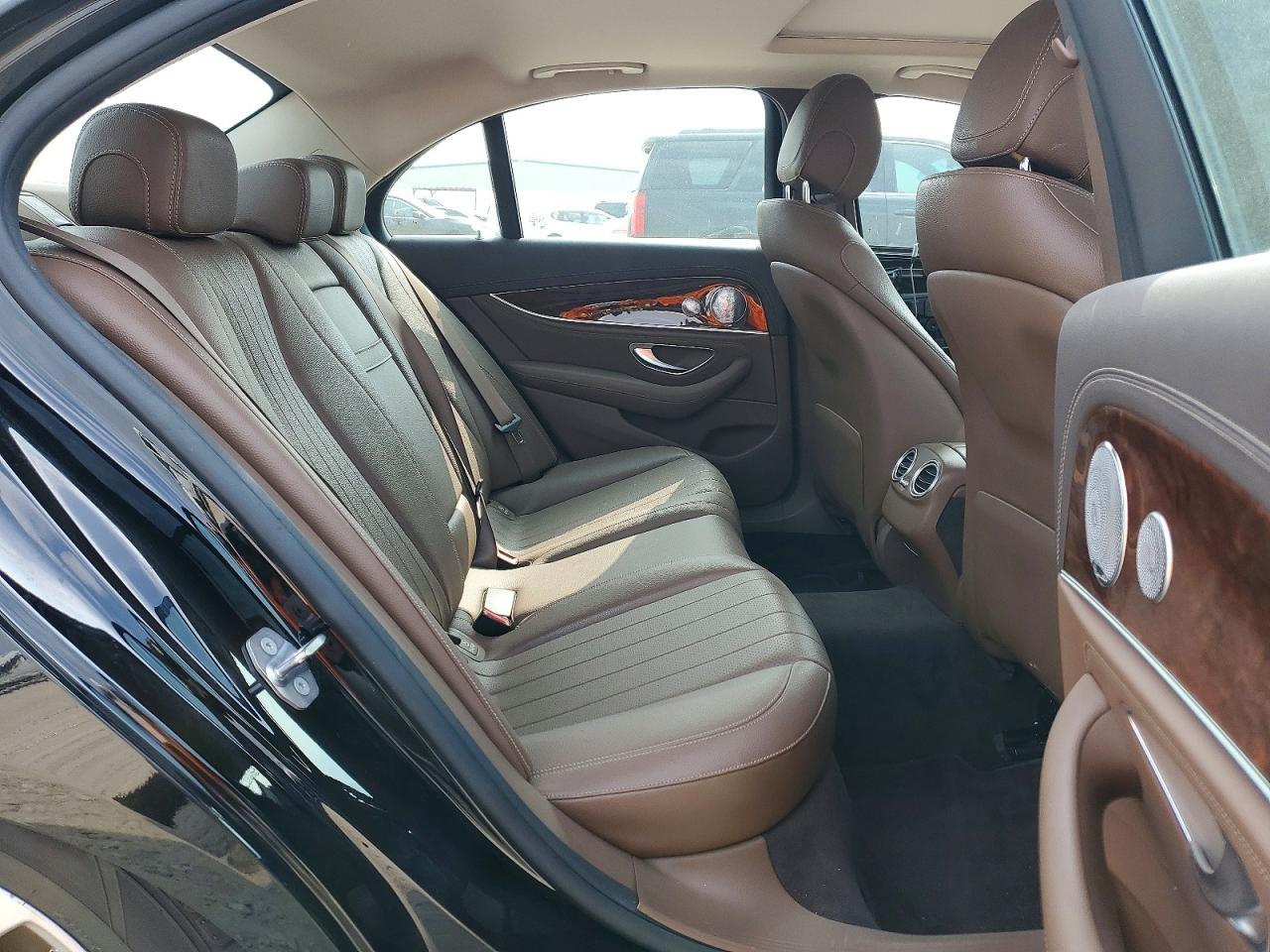 2017 MERCEDES-BENZ E-Class