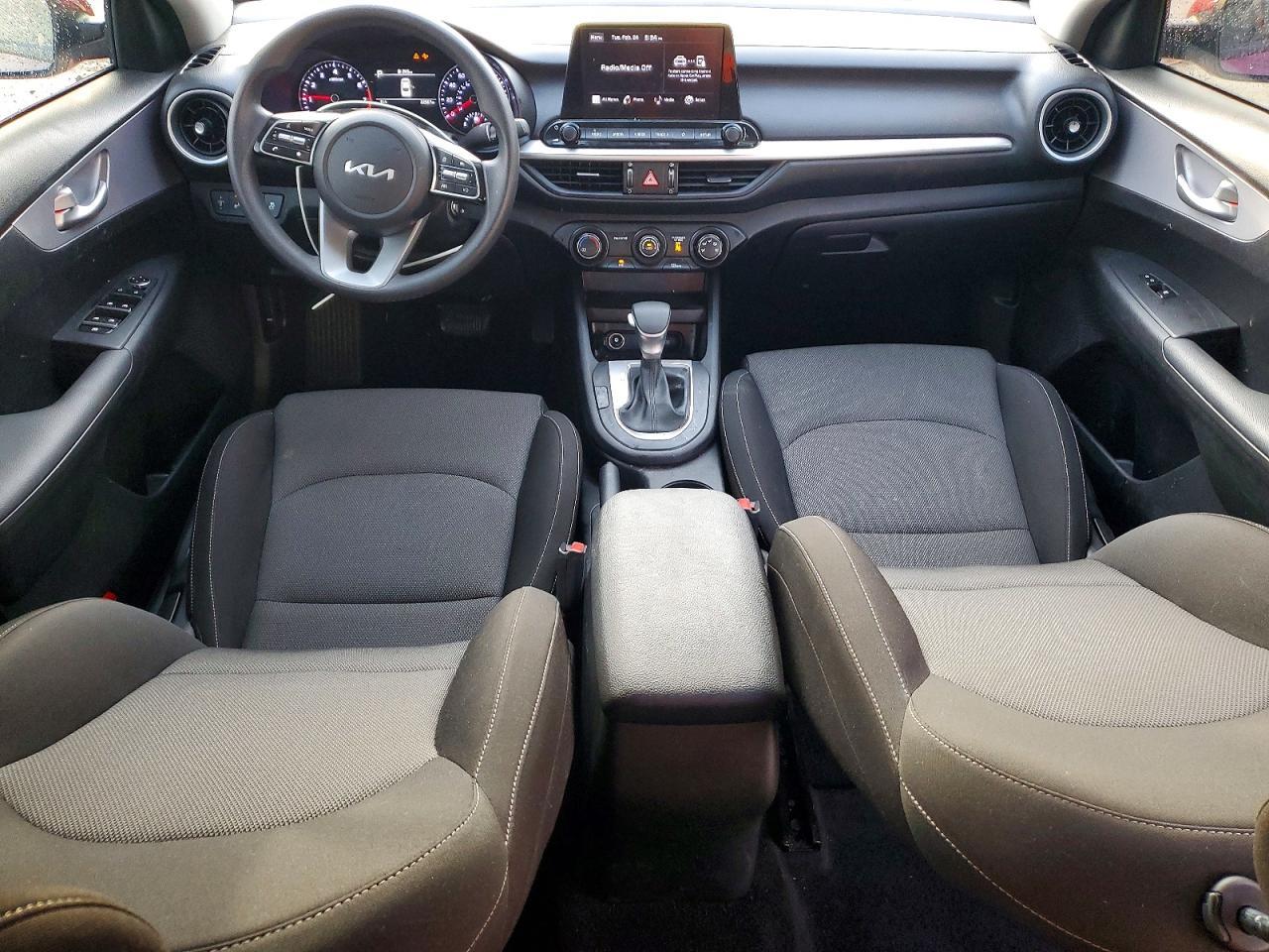 2024 KIA FORTE