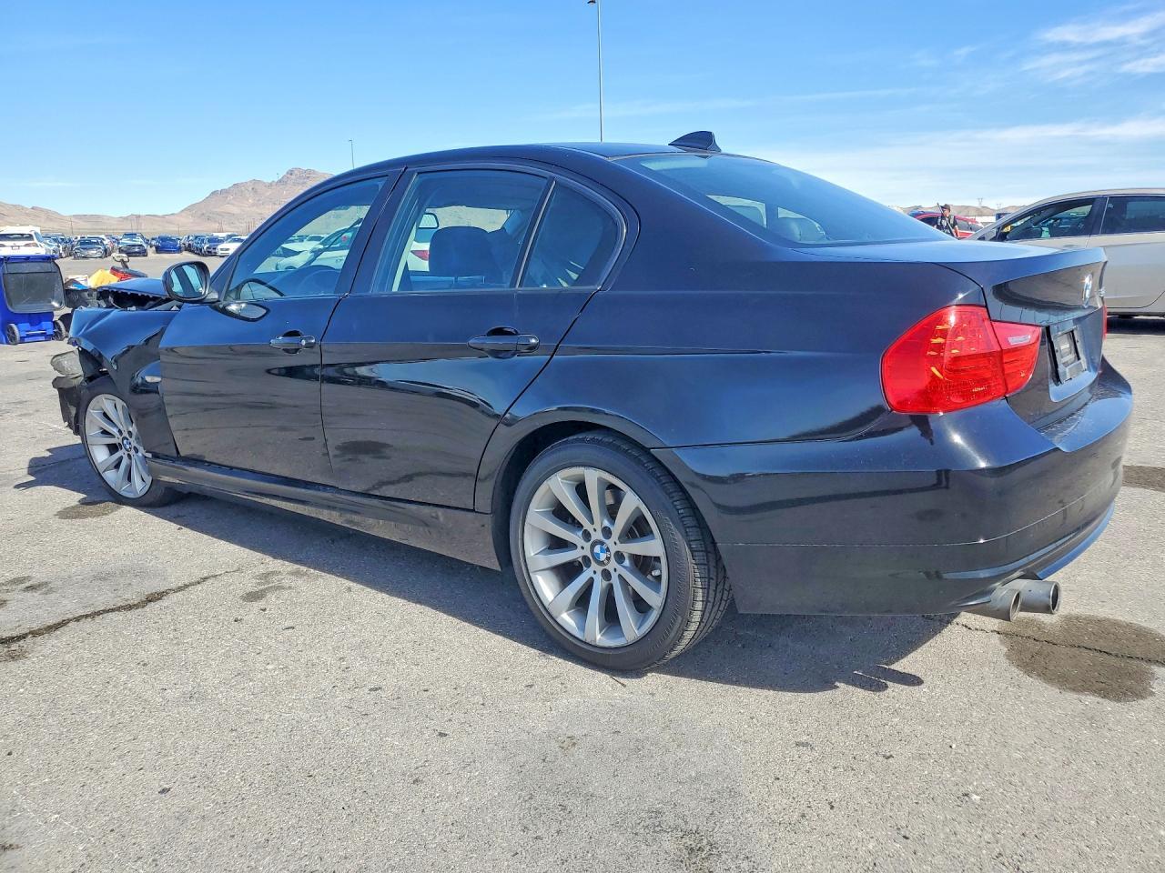 2011 BMW 3 SERIES