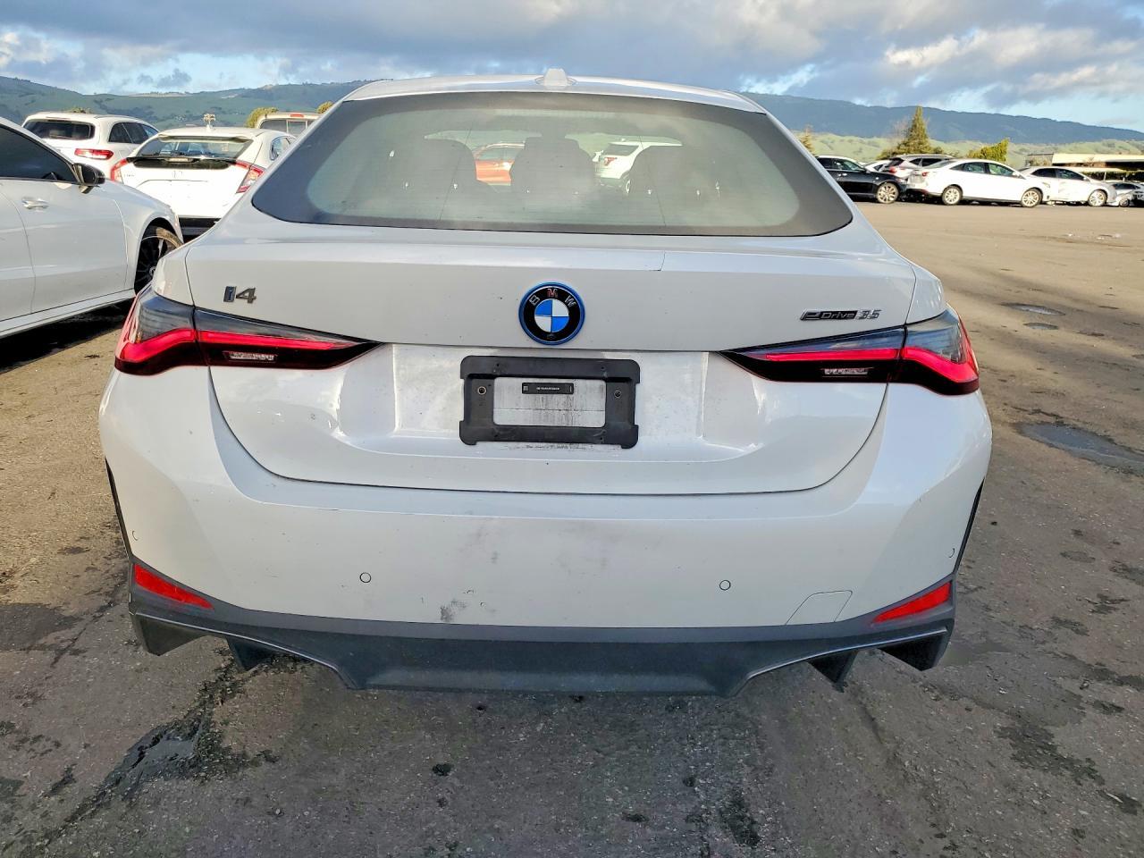 2024 BMW i4