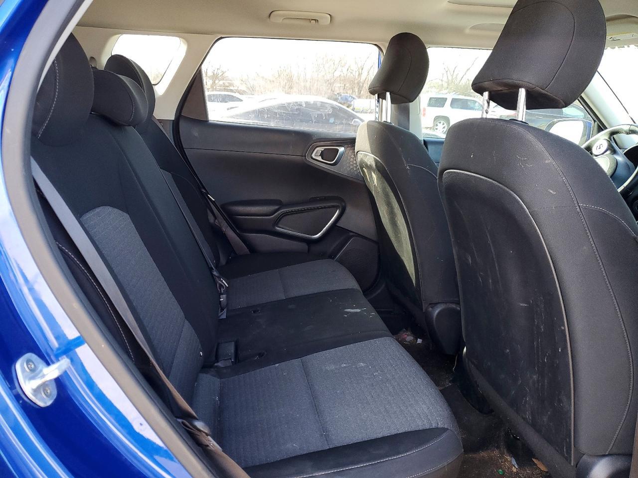 2021 KIA SOUL
