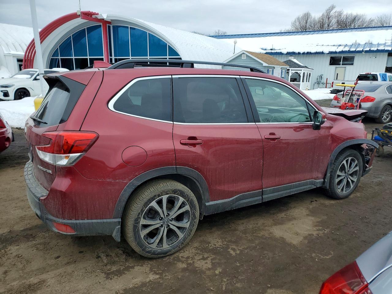 2021 SUBARU FORESTER