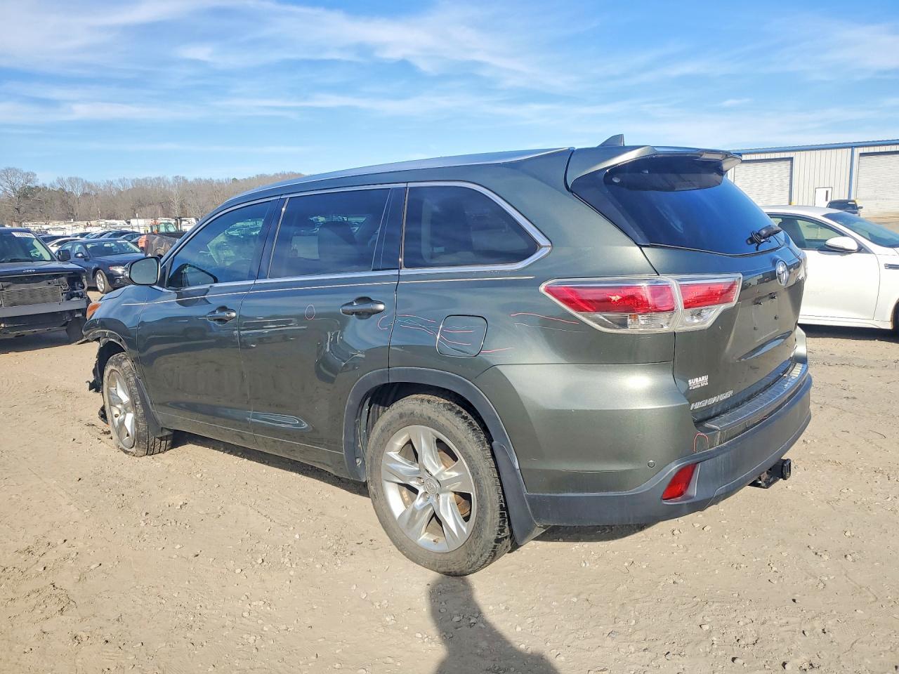 2014 TOYOTA HIGHLANDER
