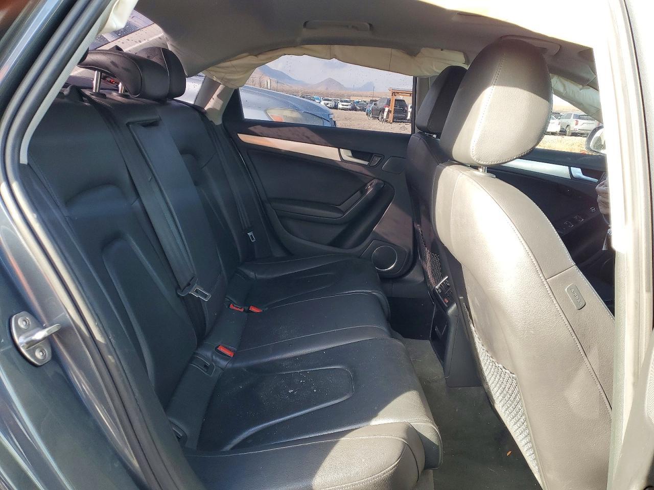 2015 AUDI A4