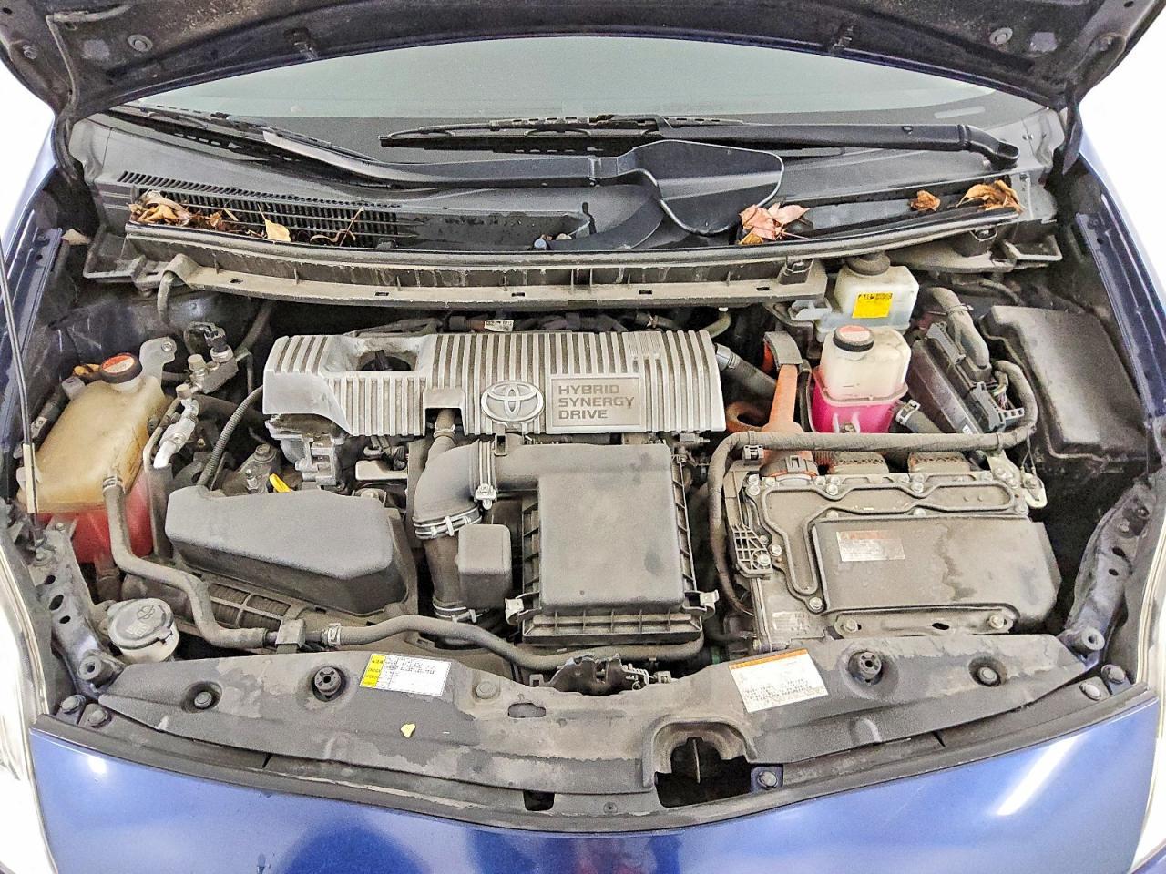 2015 TOYOTA PRIUS