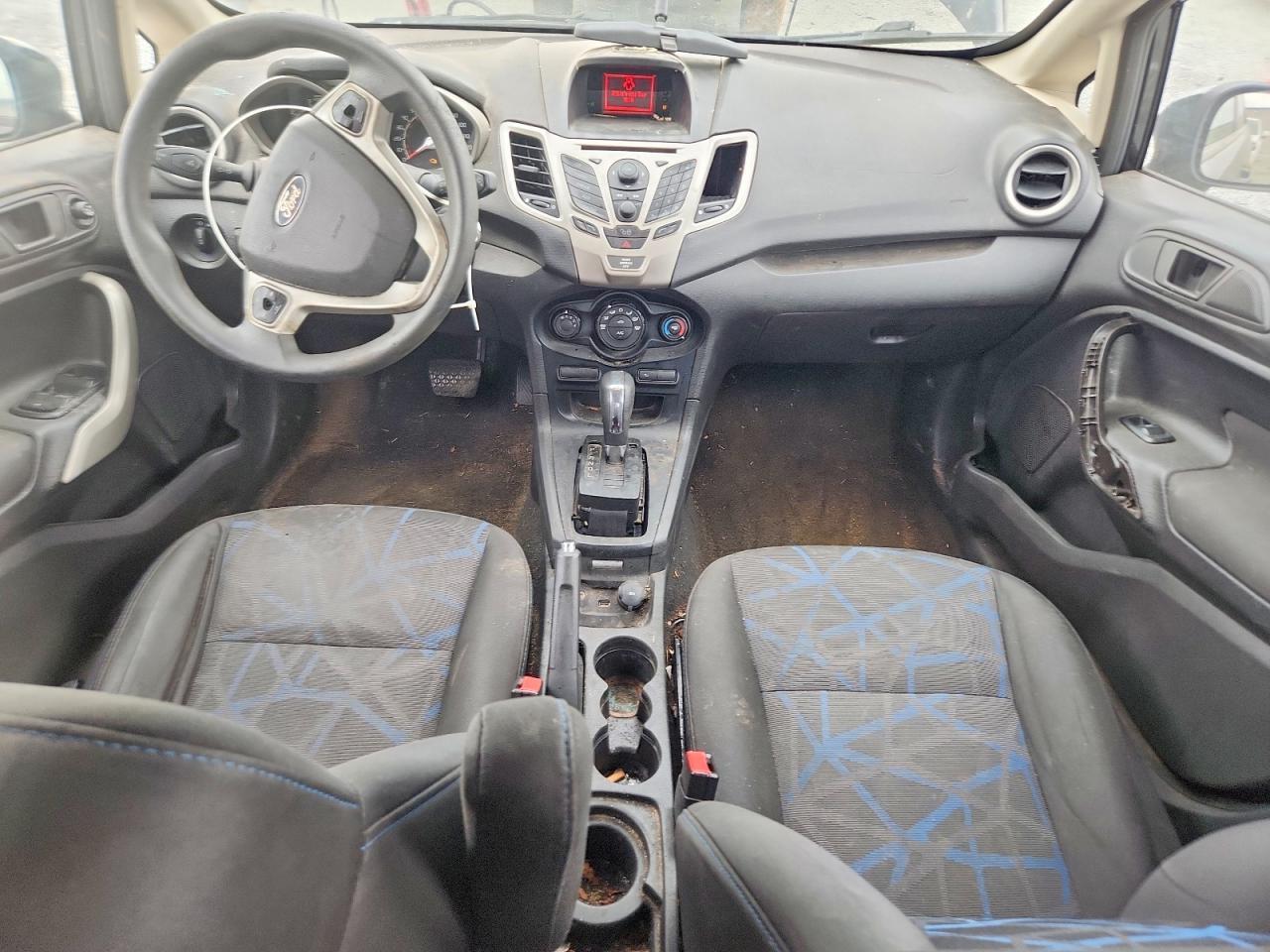 2012 FORD Fiesta