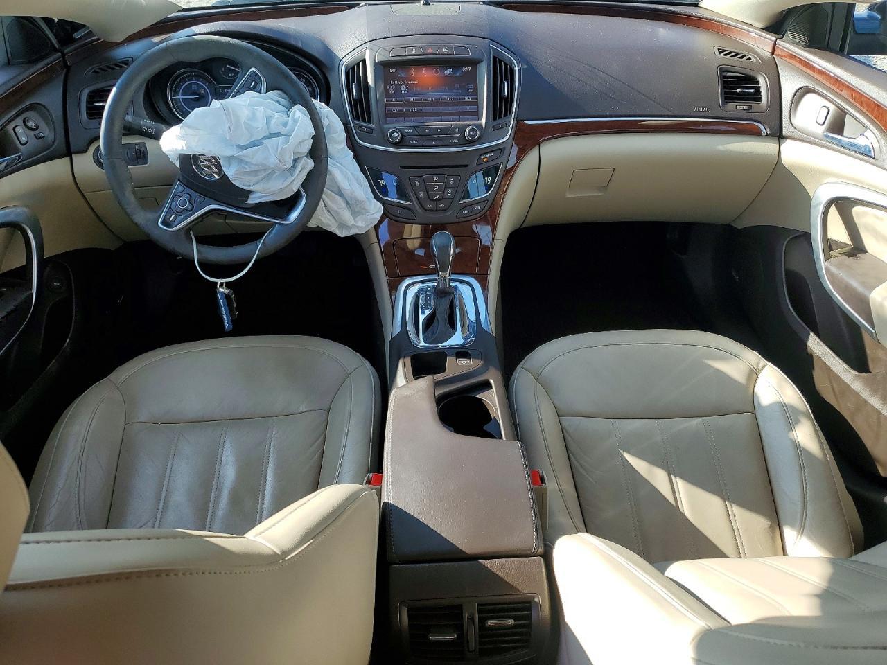 2017 BUICK Regal