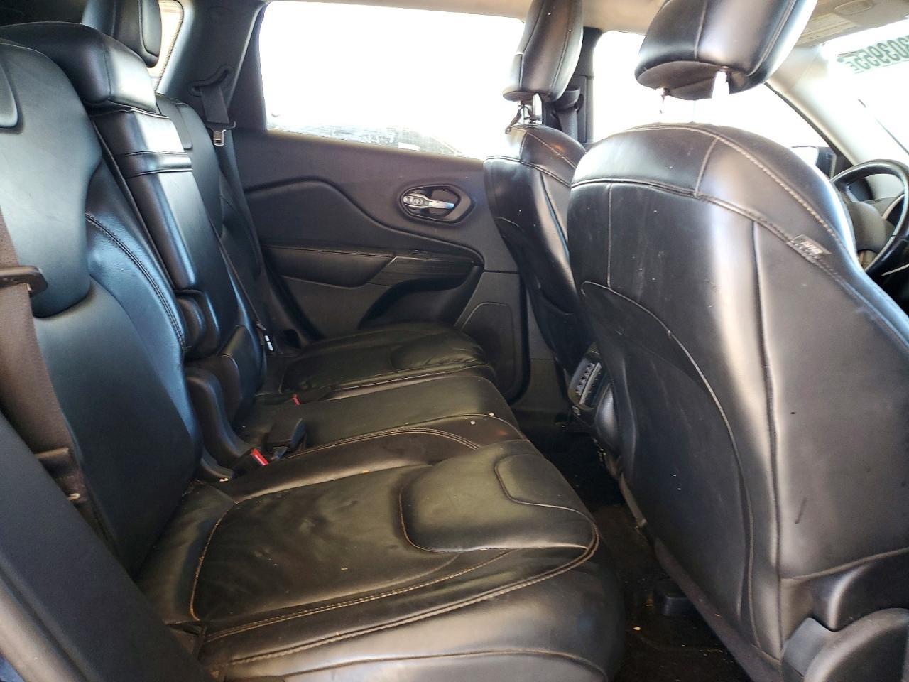 2016 JEEP CHEROKEE