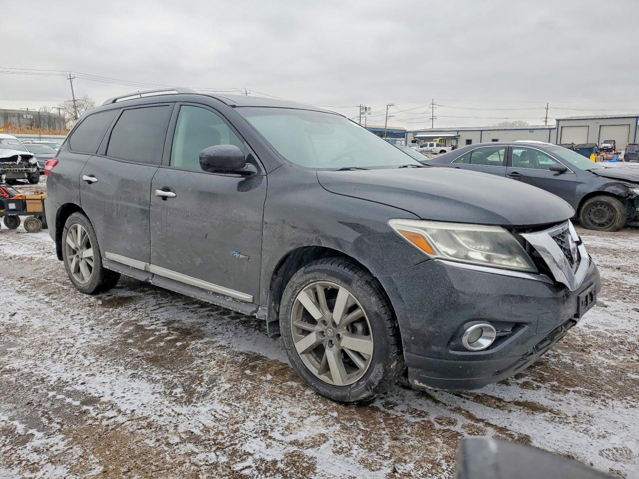 2014 NISSAN PATHFINDER
